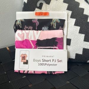 PRIMARK kids pajamas set.  NWT size 2-3 years